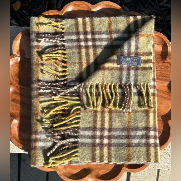 Vintage Burberrys of London Cashmere Green Brown Tan Plaid Scarf EUC - Picture 7 of 9